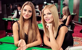 Bước 4: Chọn Game và Quay Hũ